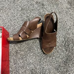 Aersoles Brown Wedges